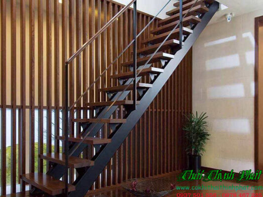 Cung cấp các lựa chọn thiết kế độc đáo và đa dạng cho cầu thang sắt