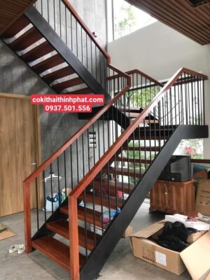 Dịch vụ làm lan can sắt tại Quận 5 của chúng tôi