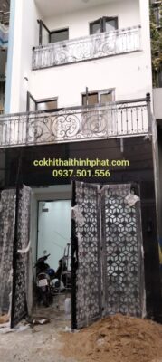 Thợ làm cửa cổng sắt tại Quận 9