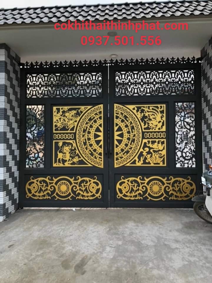 Làm cổng sắt giá rẻ tại quận Tân Phú
