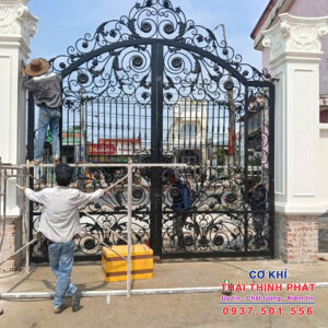 Làm cửa cổng sắt mỹ thuật tại Đồng Nai